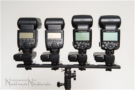 How to mount multiple flashes / speedlites 